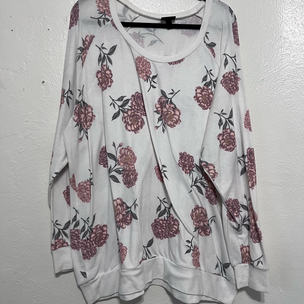 Torrid floral print sweatshirt size 3